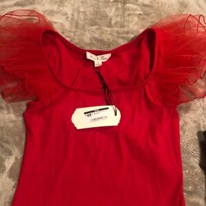 Vine & Love shirt with ruffled sleeves